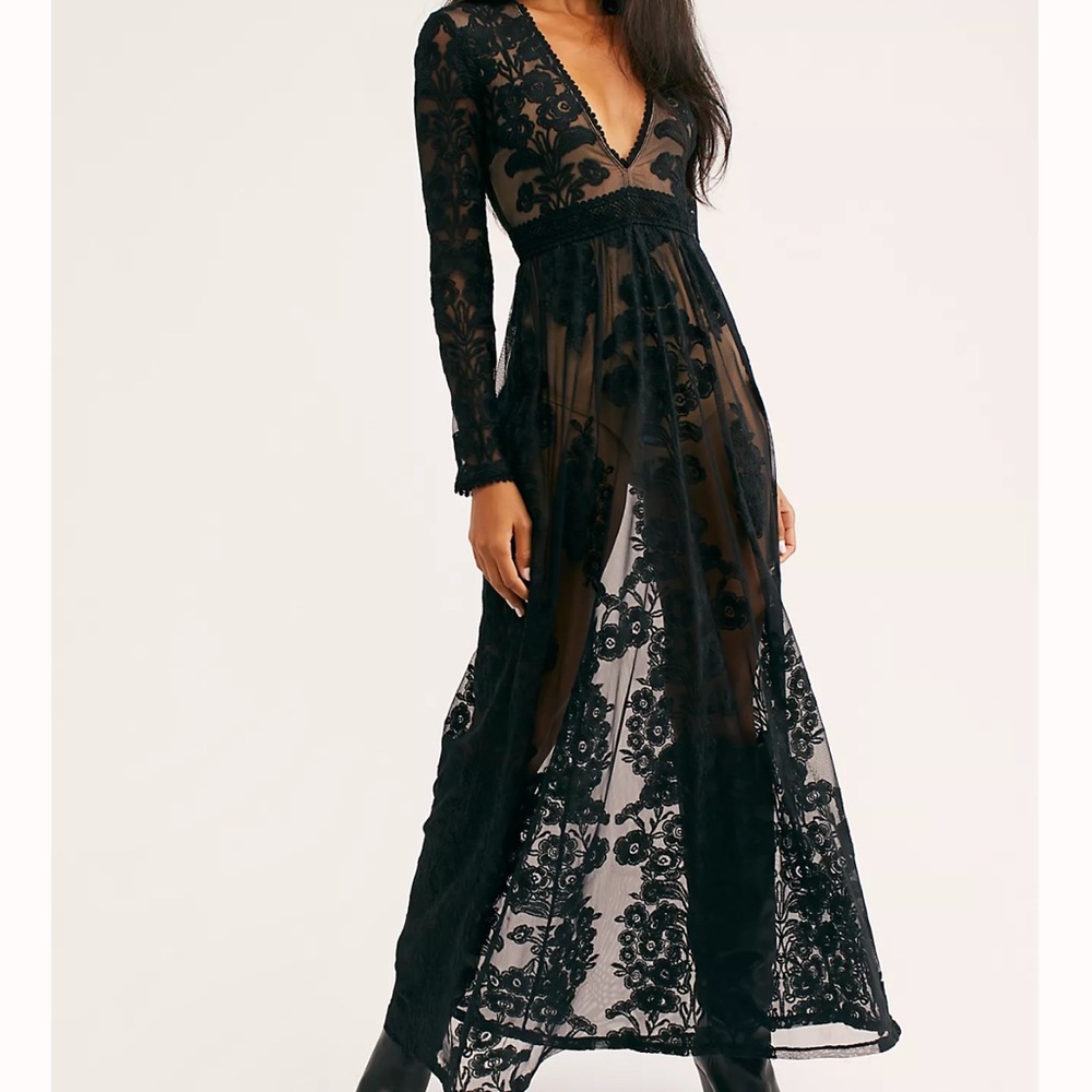 For Love & Lemons Temecula Maxi Dress Size M